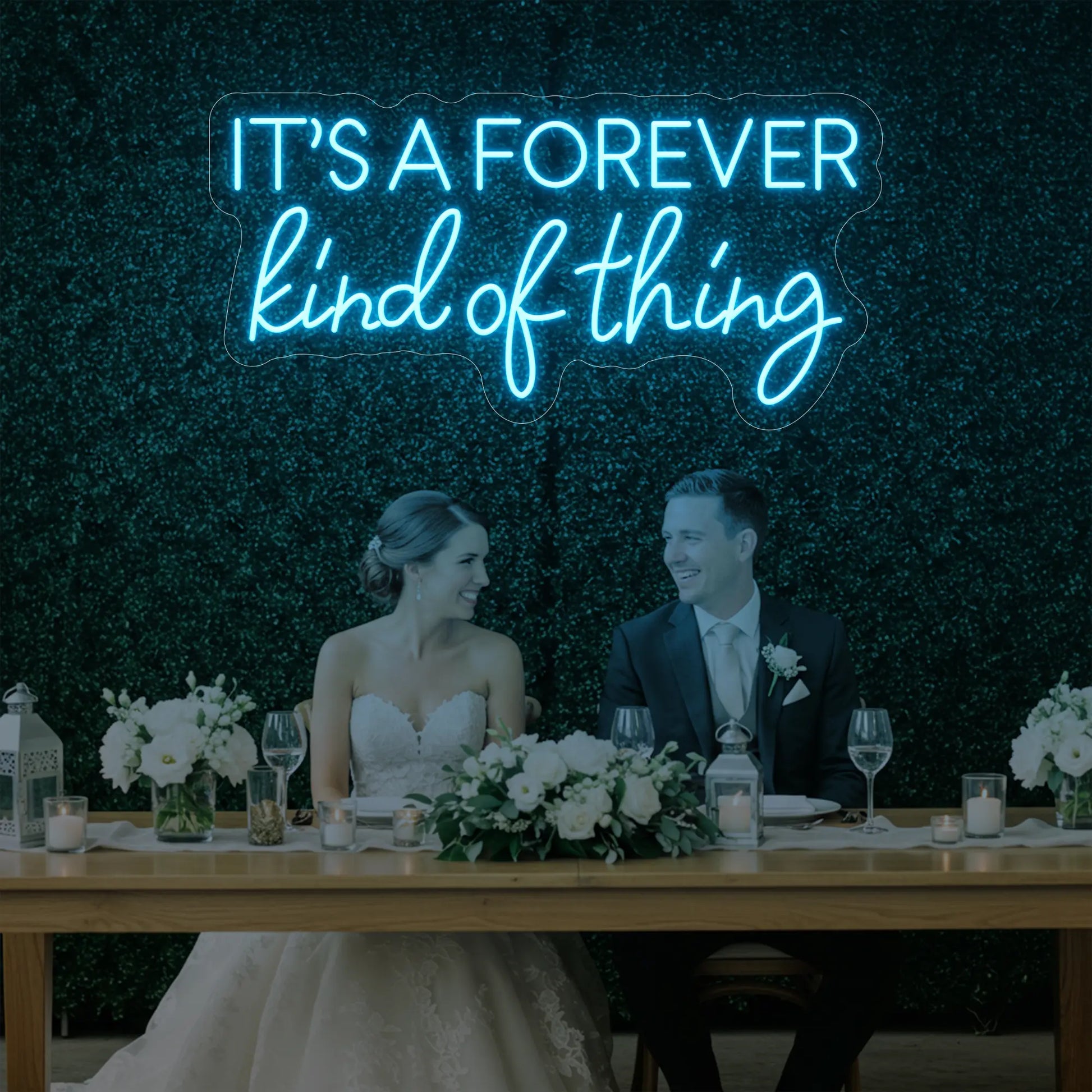 Enseigne lumineuse « C'est pour toujours »