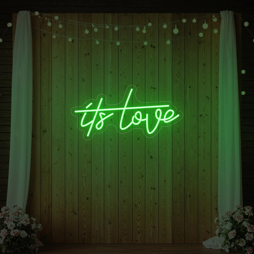 Enseigne lumineuse « C'est l'amour »