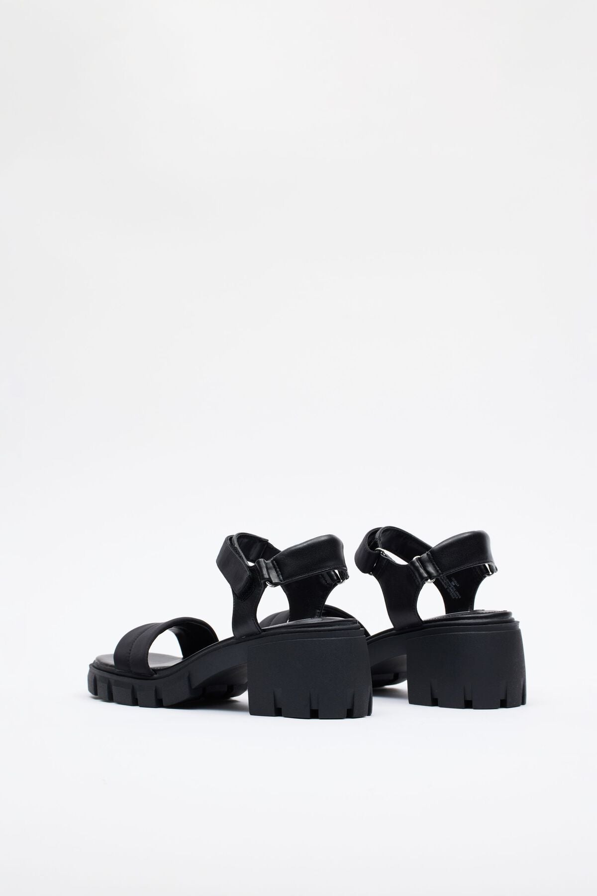 STEVE MADDEN Louella Heeled Sandal