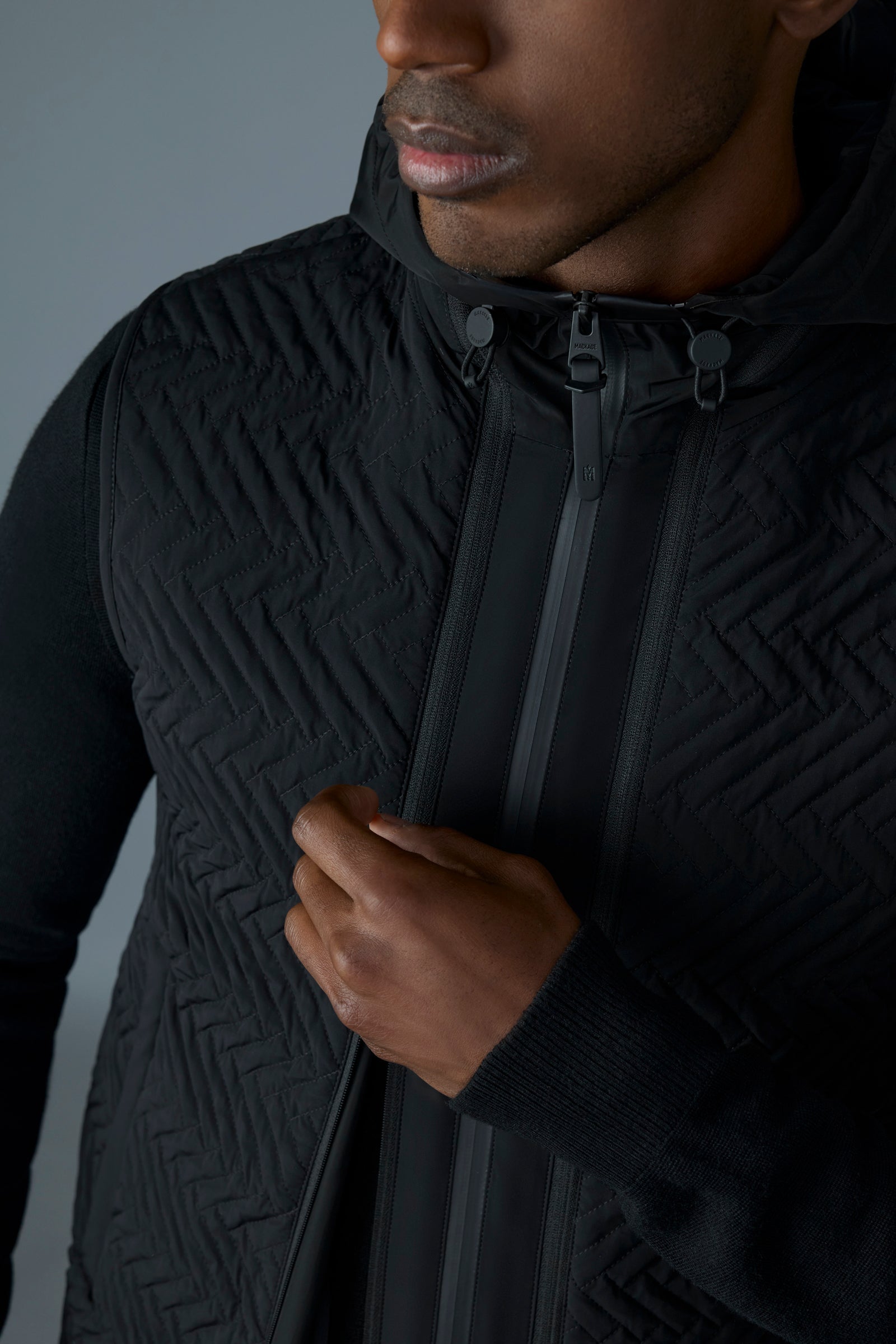 BARRETT 3-in-1 Quilted Hybrid Light Jacket