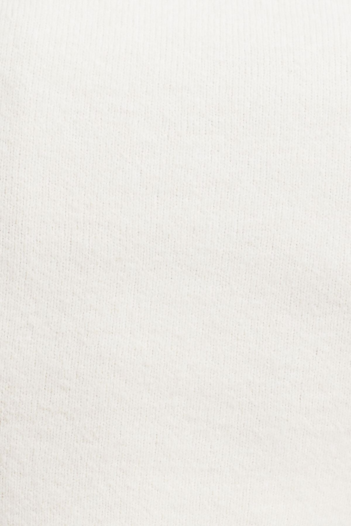 Heavenlyarn™ Billy Pearl Button Cardigan