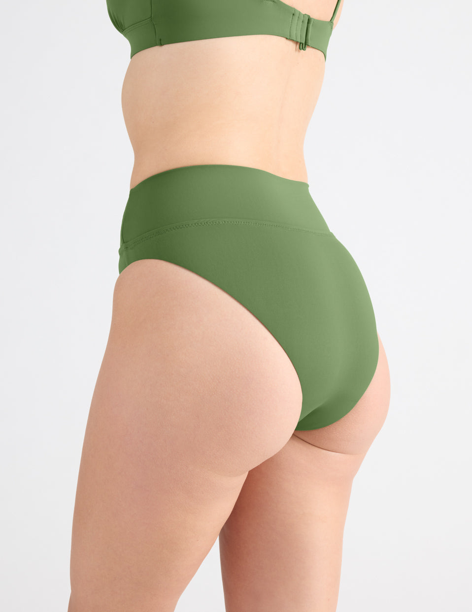 Bas de maillot de bain taille haute échancré