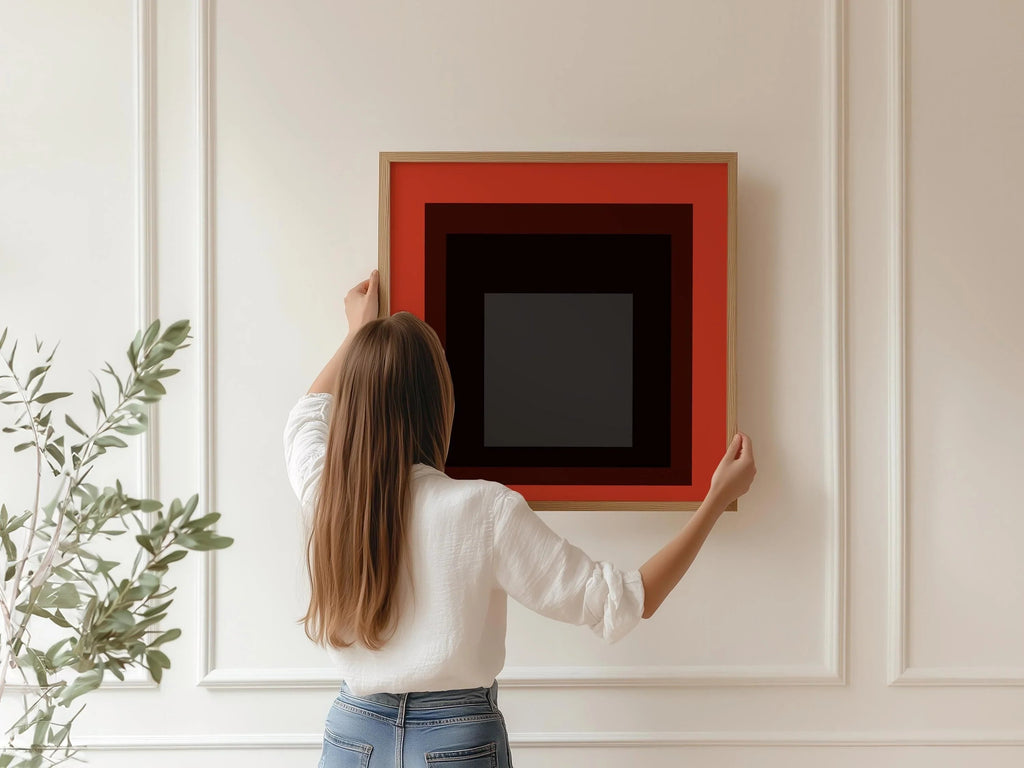 Impression giclée « Sly » inspirée par Josef Albers : Art moderne du milieu du siècle sur la place rouge (1x1)