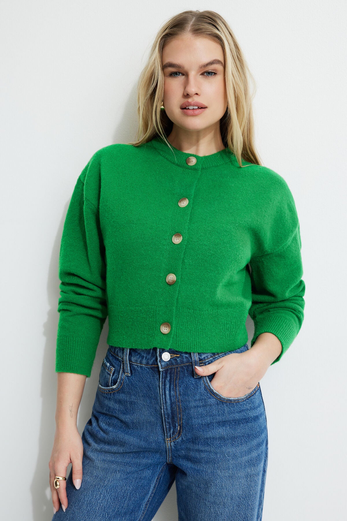 Cardigan à col rond Catherine Heavenlyarn™