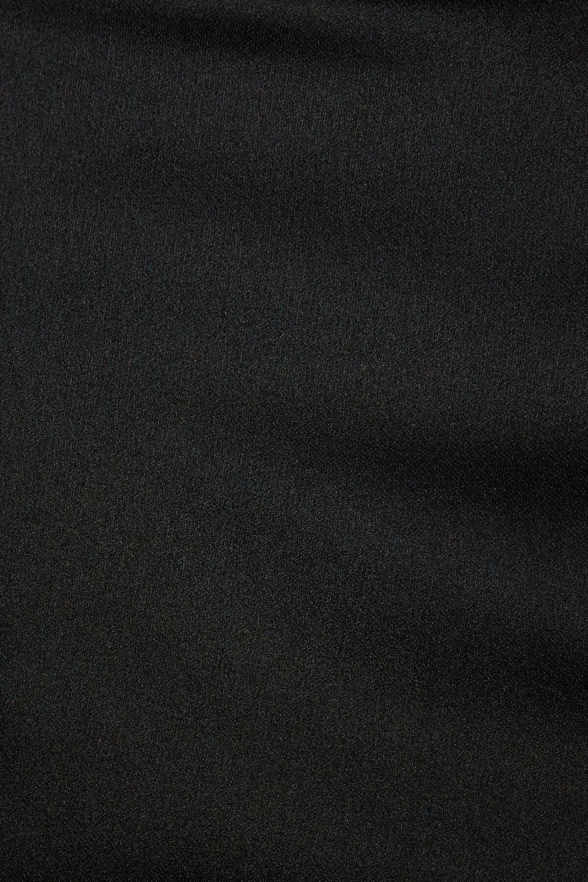 Chemisier cache-cœur en satin