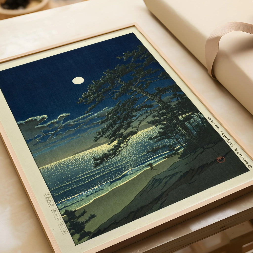 Estampe de Kawase Hasui représentant la lune de printemps : art japonais sur bois Ukiyo-e