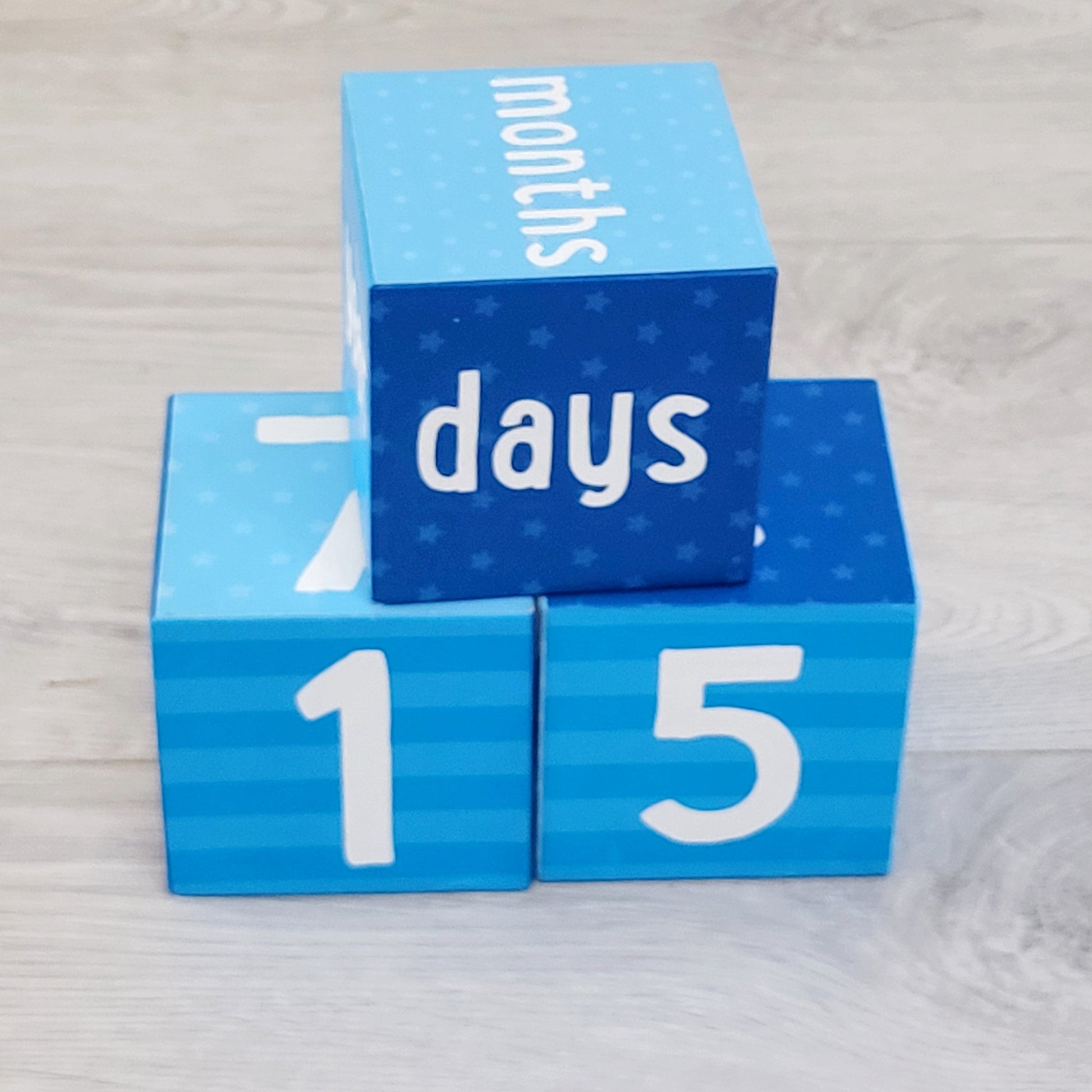 TBOW1 - Blocs d'âge en carton pour accessoires photo