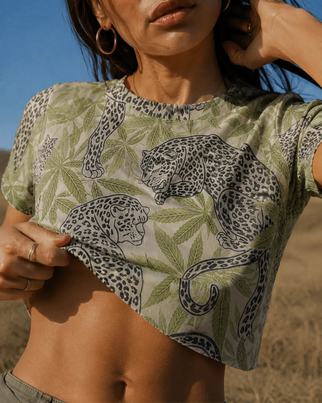 Leopard Print Cropped Ralgan T-Shirt