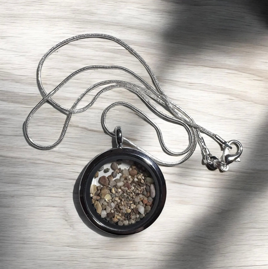 Beach Sand Locket (30mm)