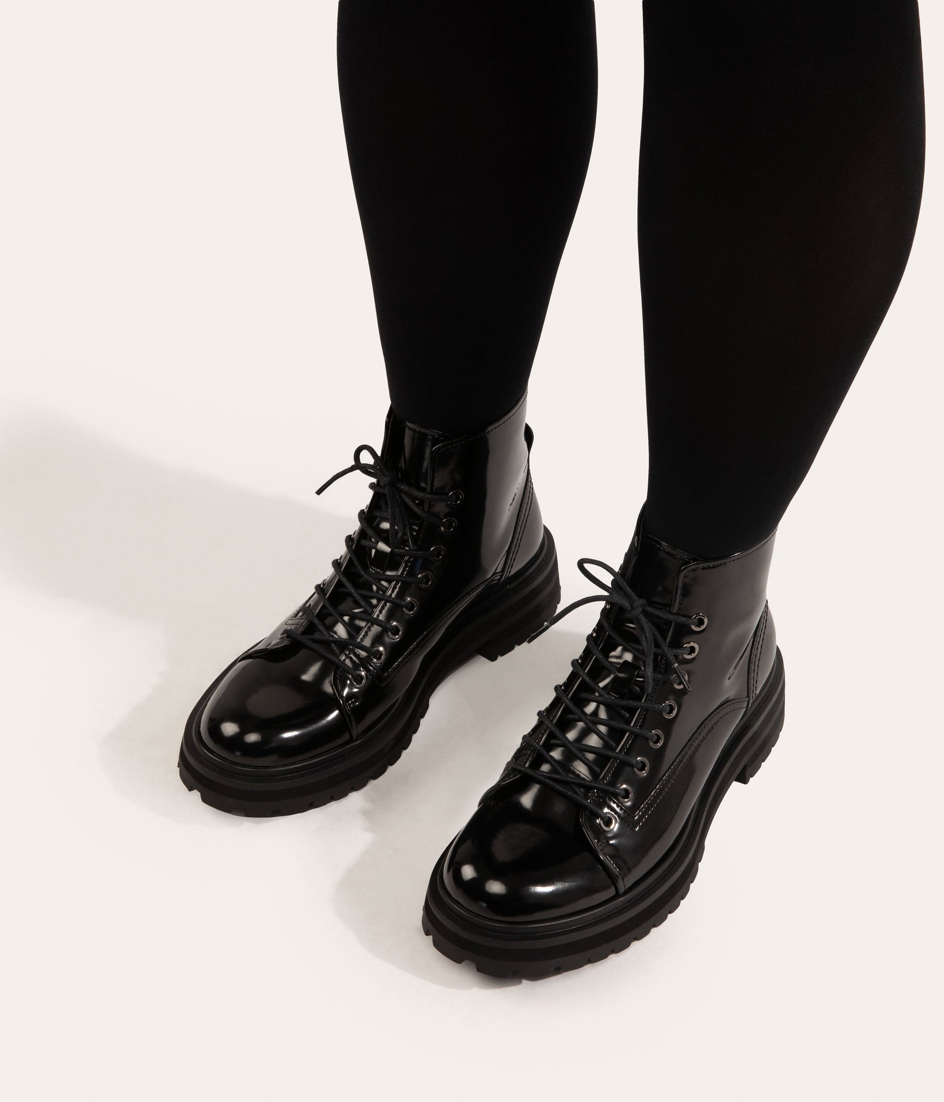 SAMARA Women's Vegan Boots