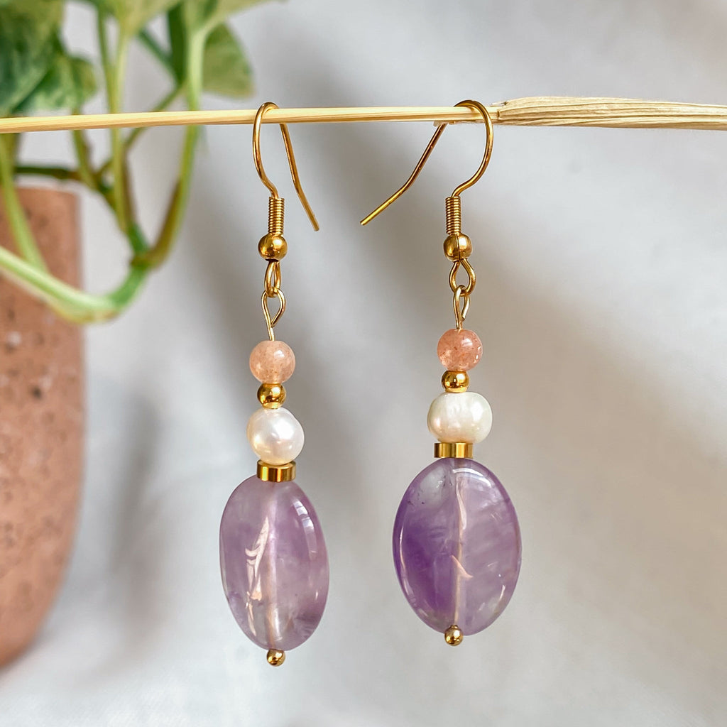 Boucles d'oreilles pendantes en améthyste | LUNE