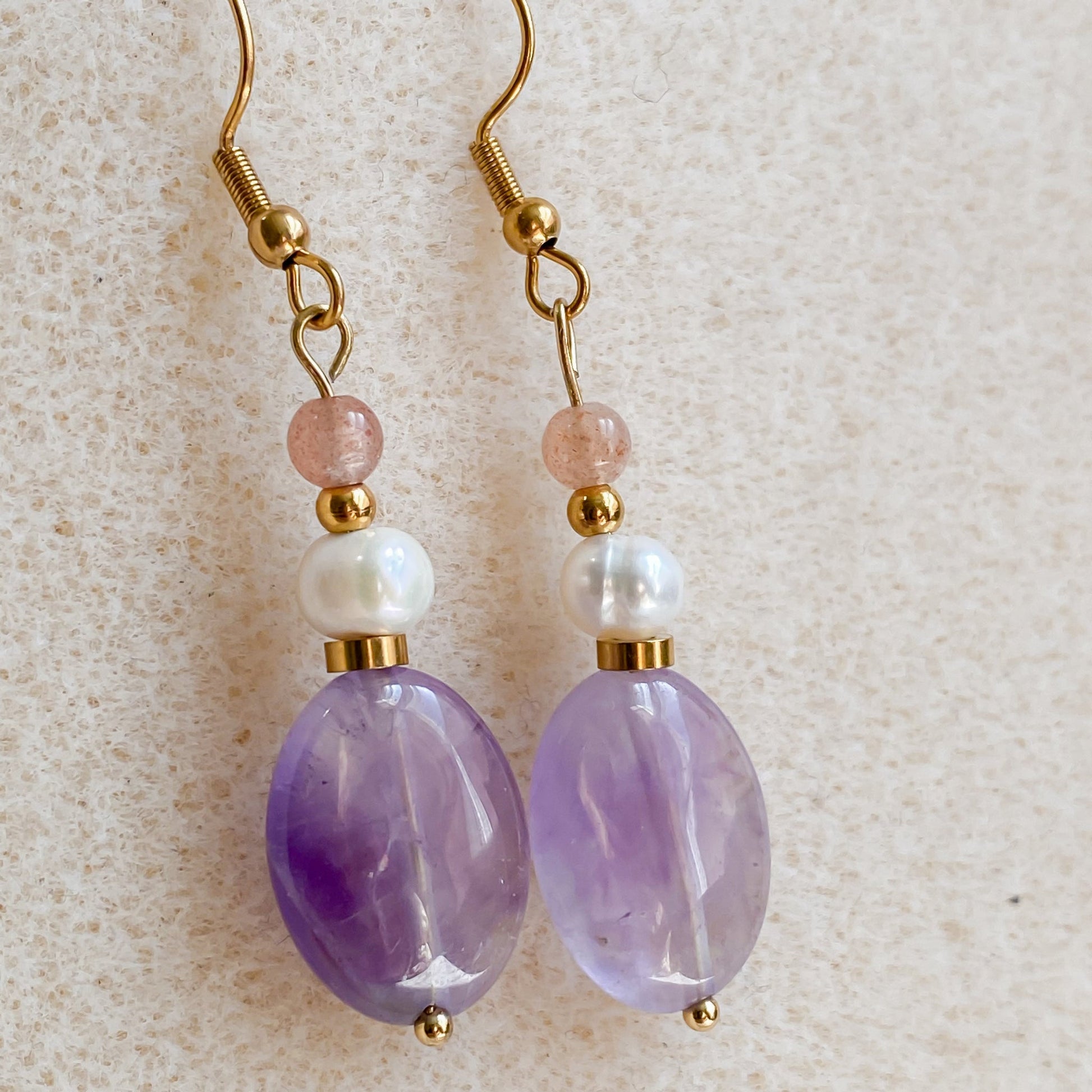 Boucles d'oreilles pendantes en améthyste | LUNE