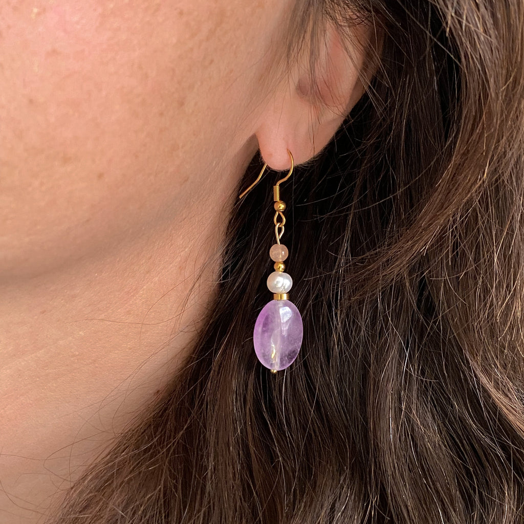 Boucles d'oreilles pendantes en améthyste | LUNE