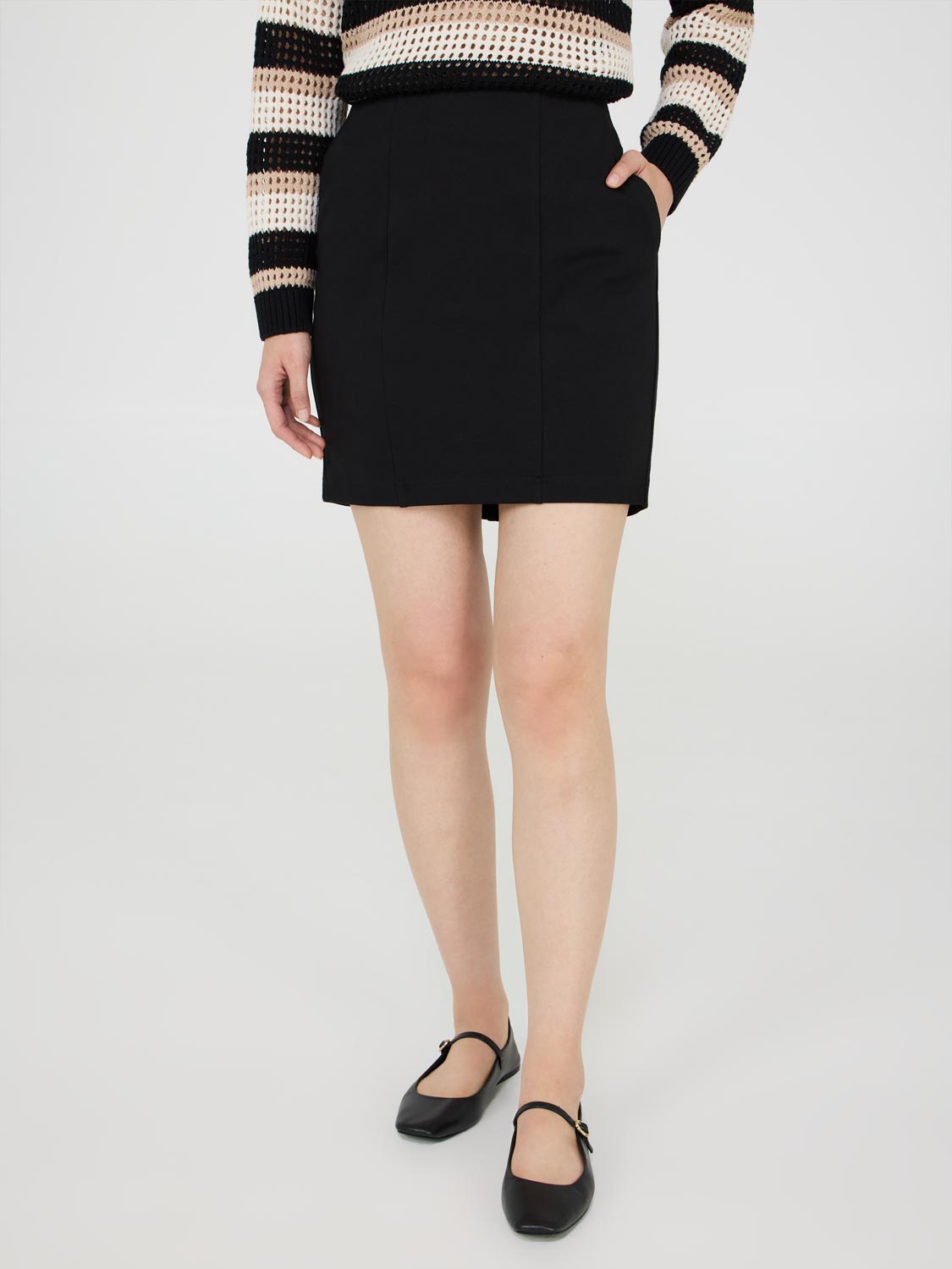 Mini-jupe avec détails de couture