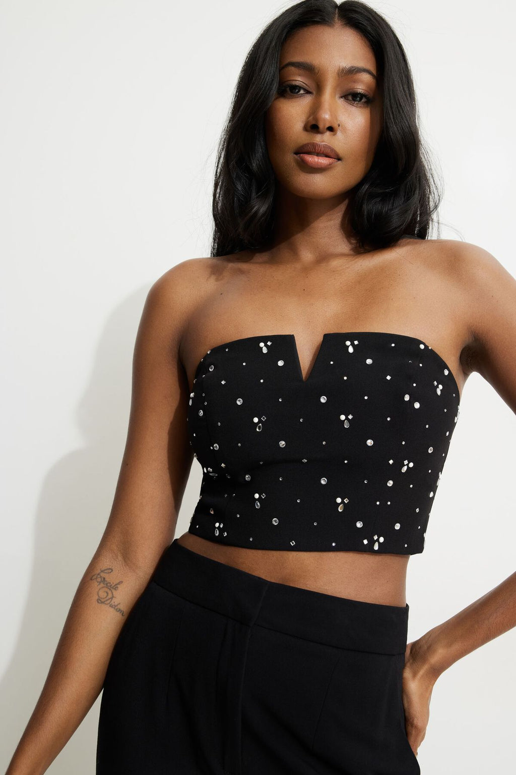 Haut bustier court à strass