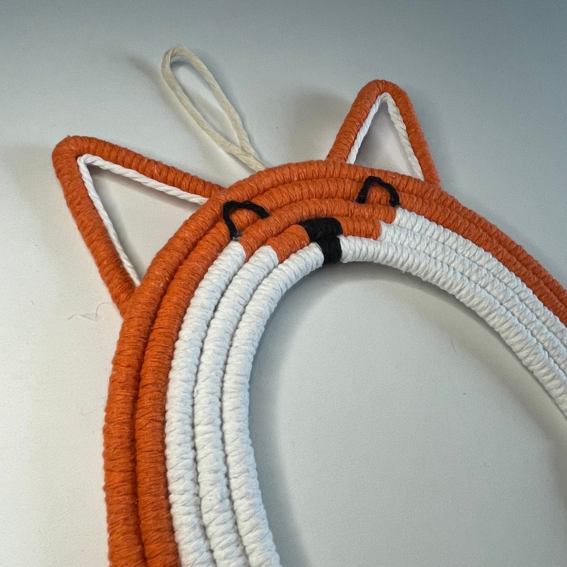 Macrame Fox Rainbow
