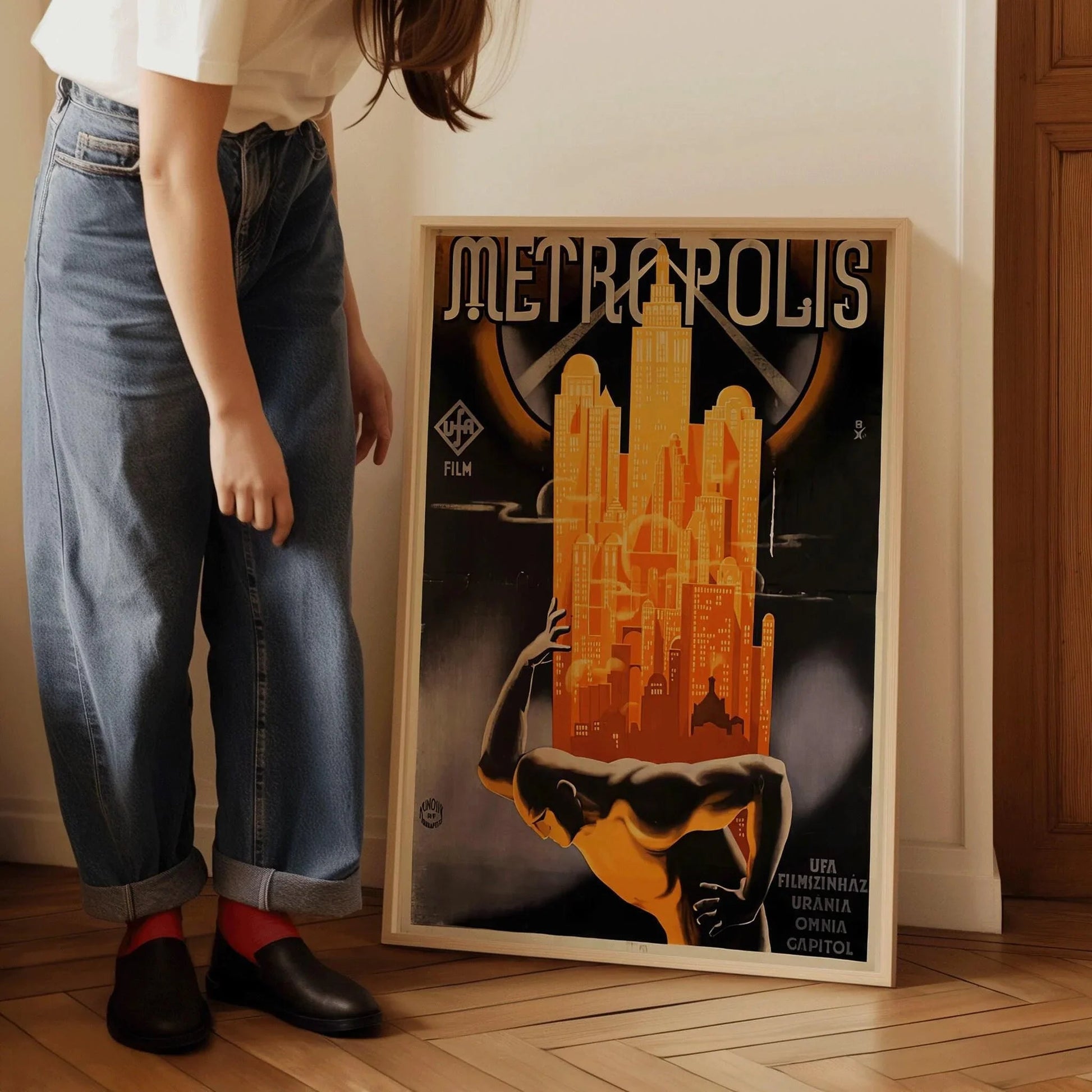 Metropolis (1927) | Affiche de film vintage (disponible encadrée à la main ou non encadrée)