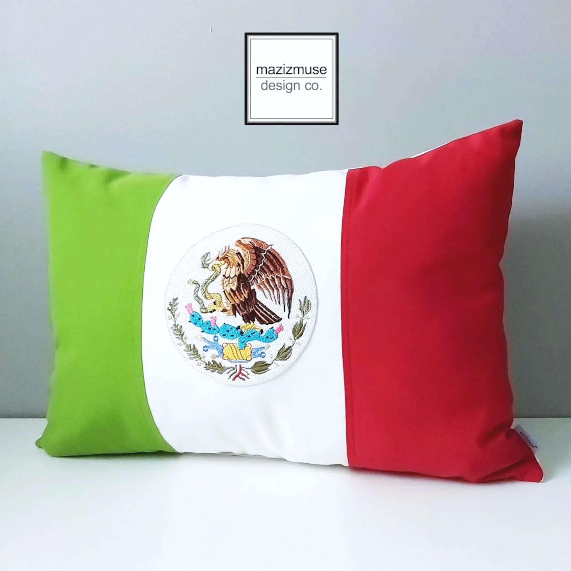 Housse de coussin décorative drapeau mexicain, coussins Sunbrella® mexicains 