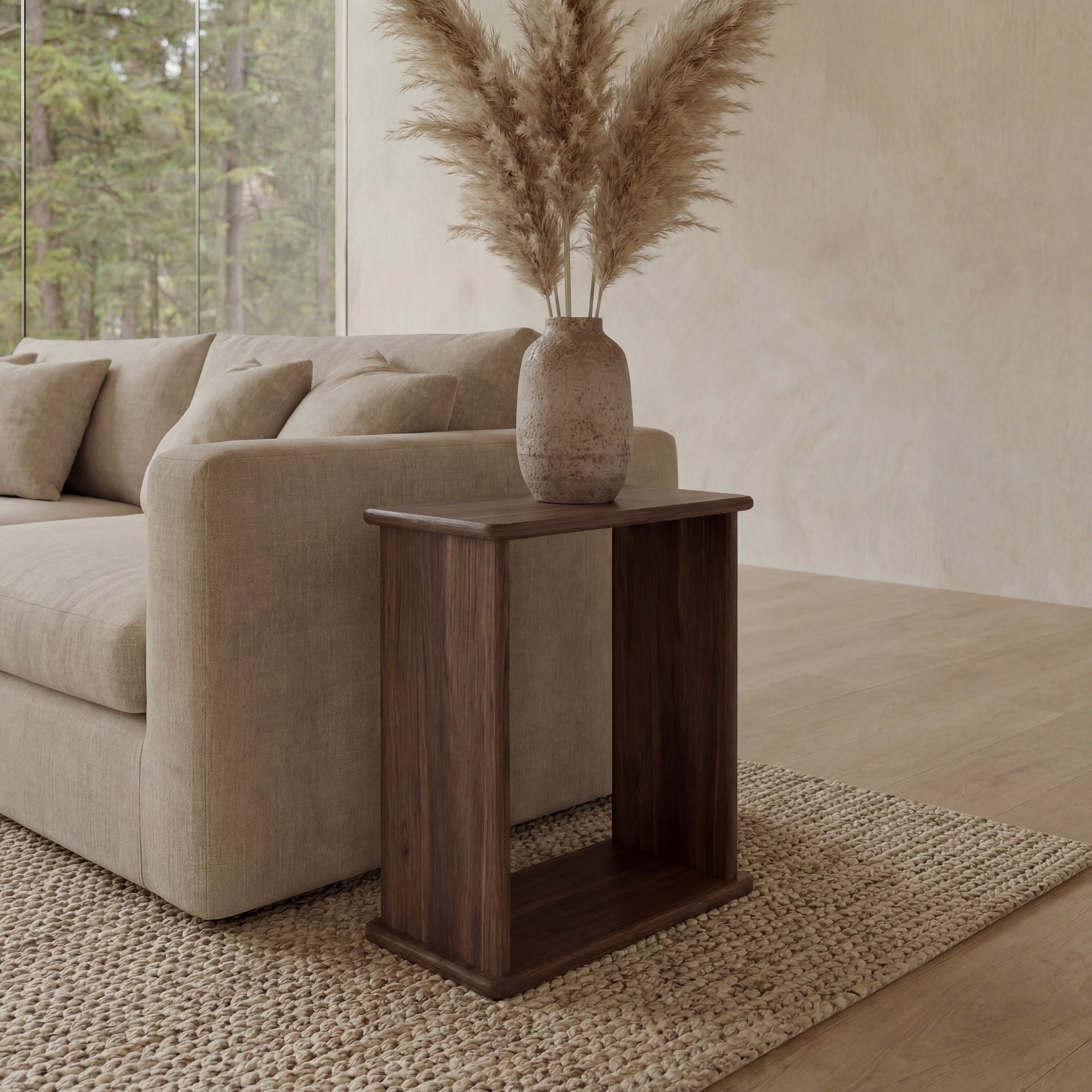 Side table in walnut