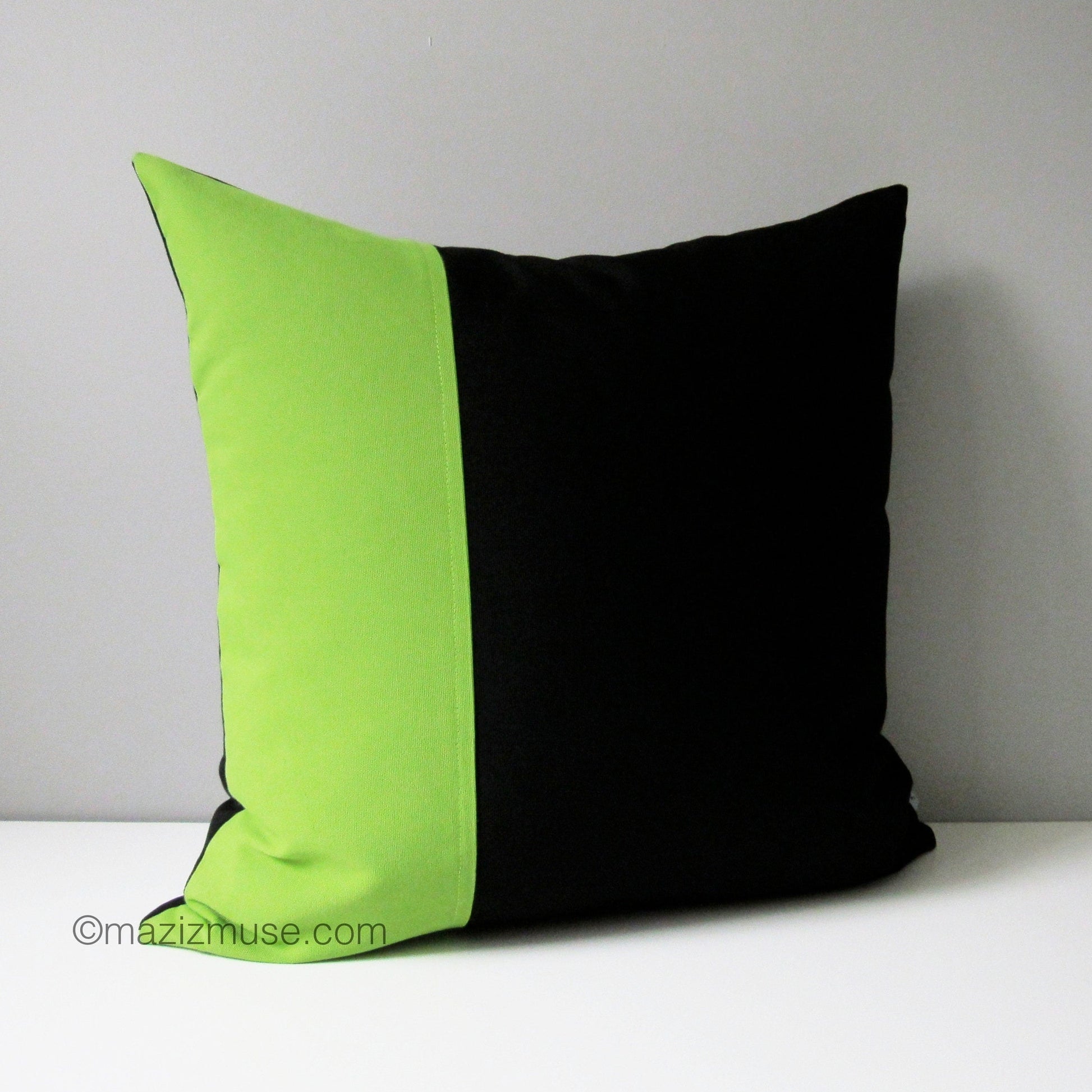 Housse de coussin d'extérieur moderne vert citron et noir, coussins décoratifs à blocs de couleurs