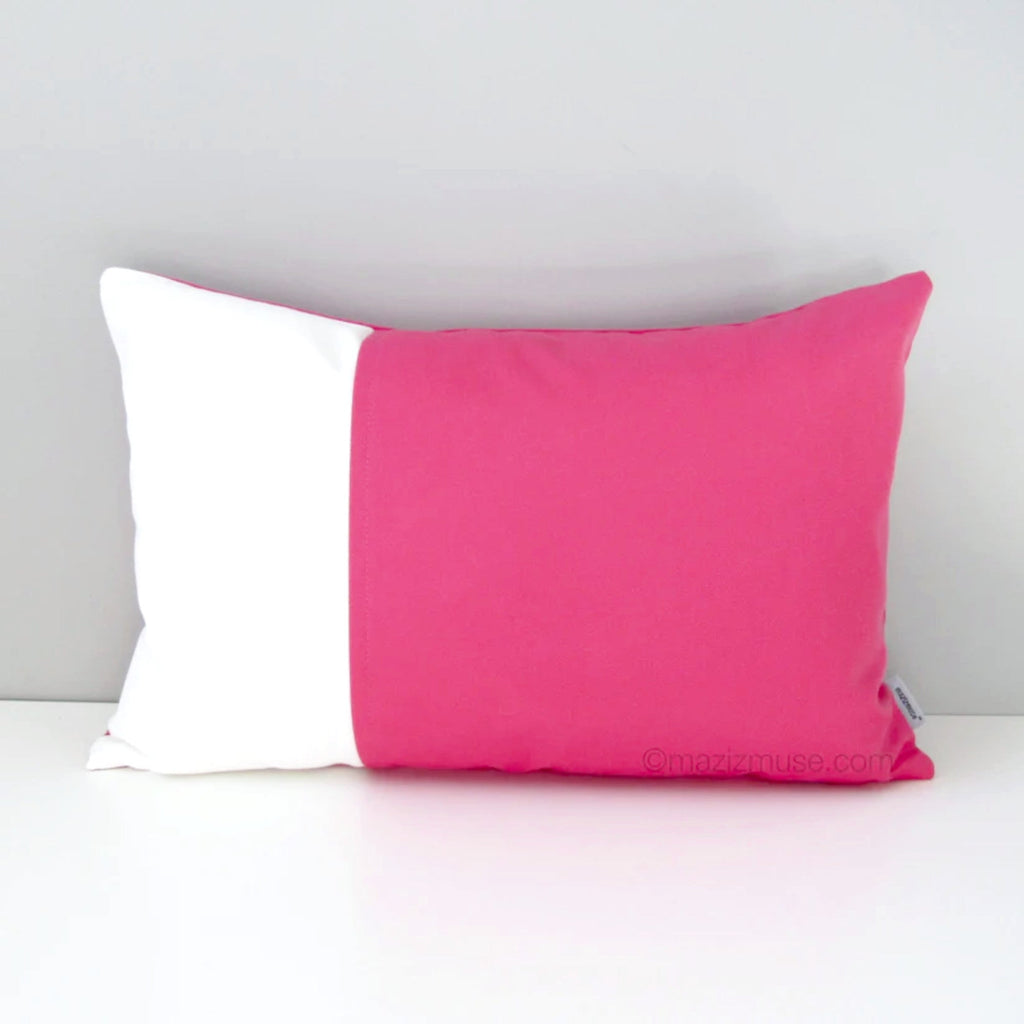 Housse de coussin décorative d'extérieur Sunbrella® rose vif et blanc, housse de coussin moderne