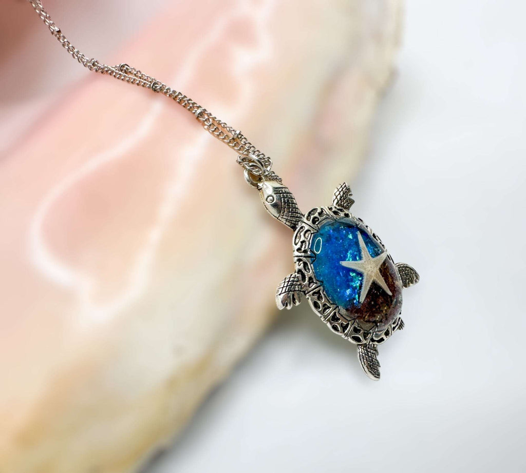 Oceanic Elegance: Turtle-Inspired Pendants with Real Seashells & Sand