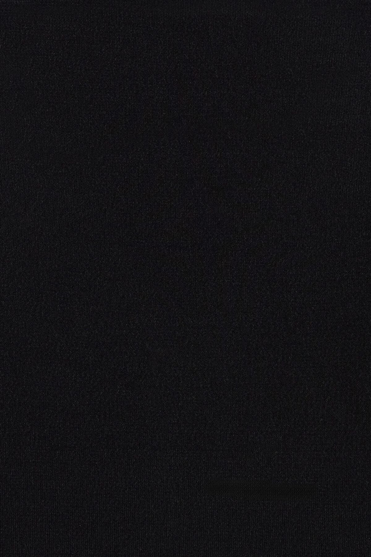 Mini-robe à double col bénitier