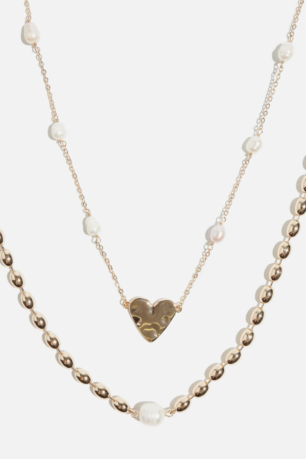 Ensemble de colliers de perles en forme de cœur