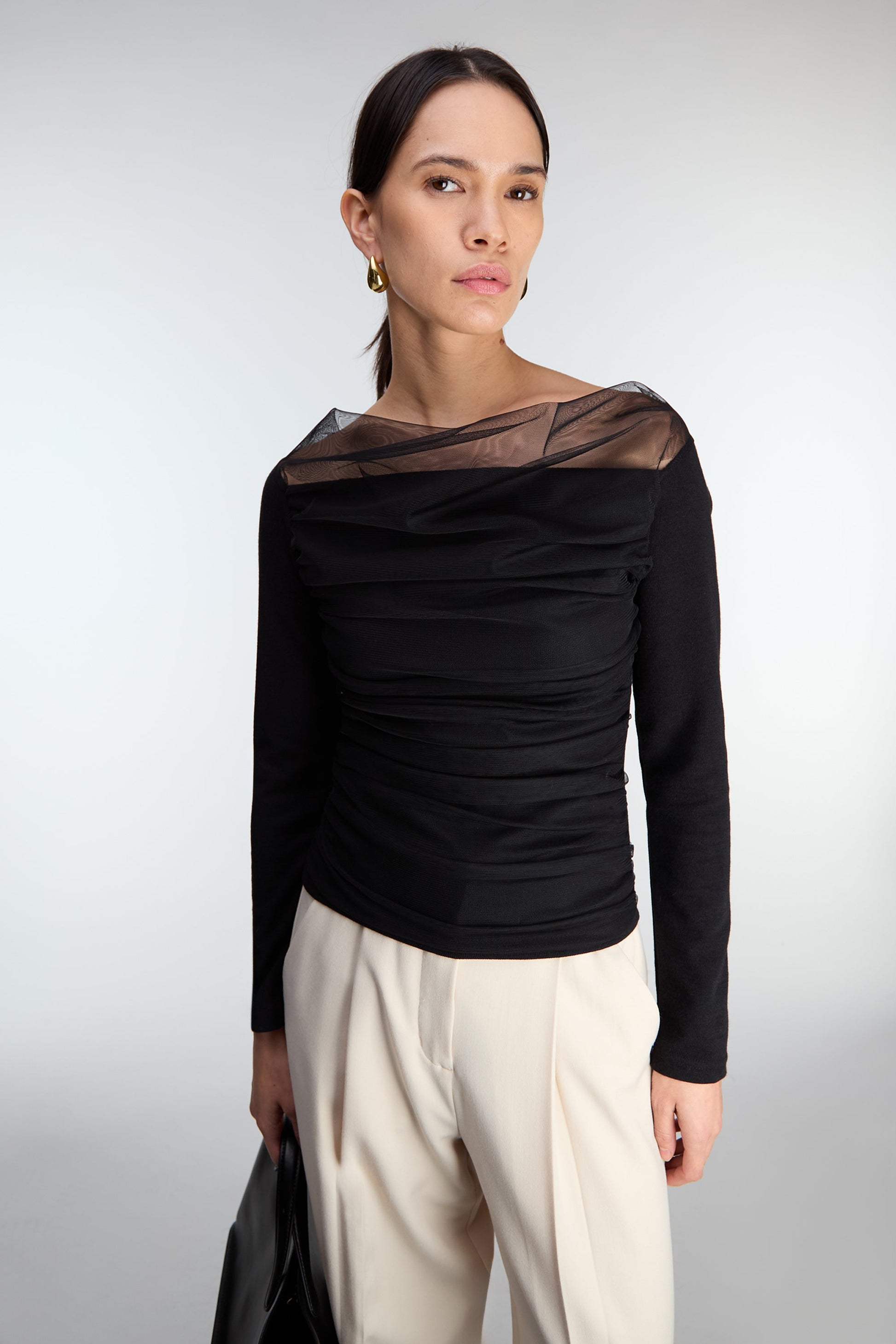 Haut transparent superposé