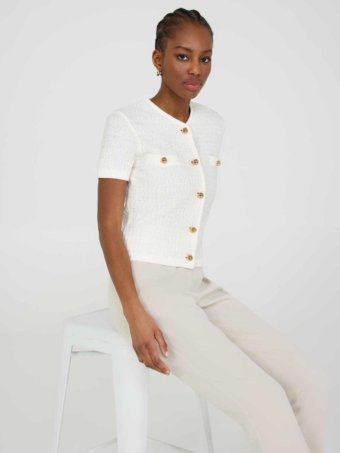 Pull boutonné à manches courtes