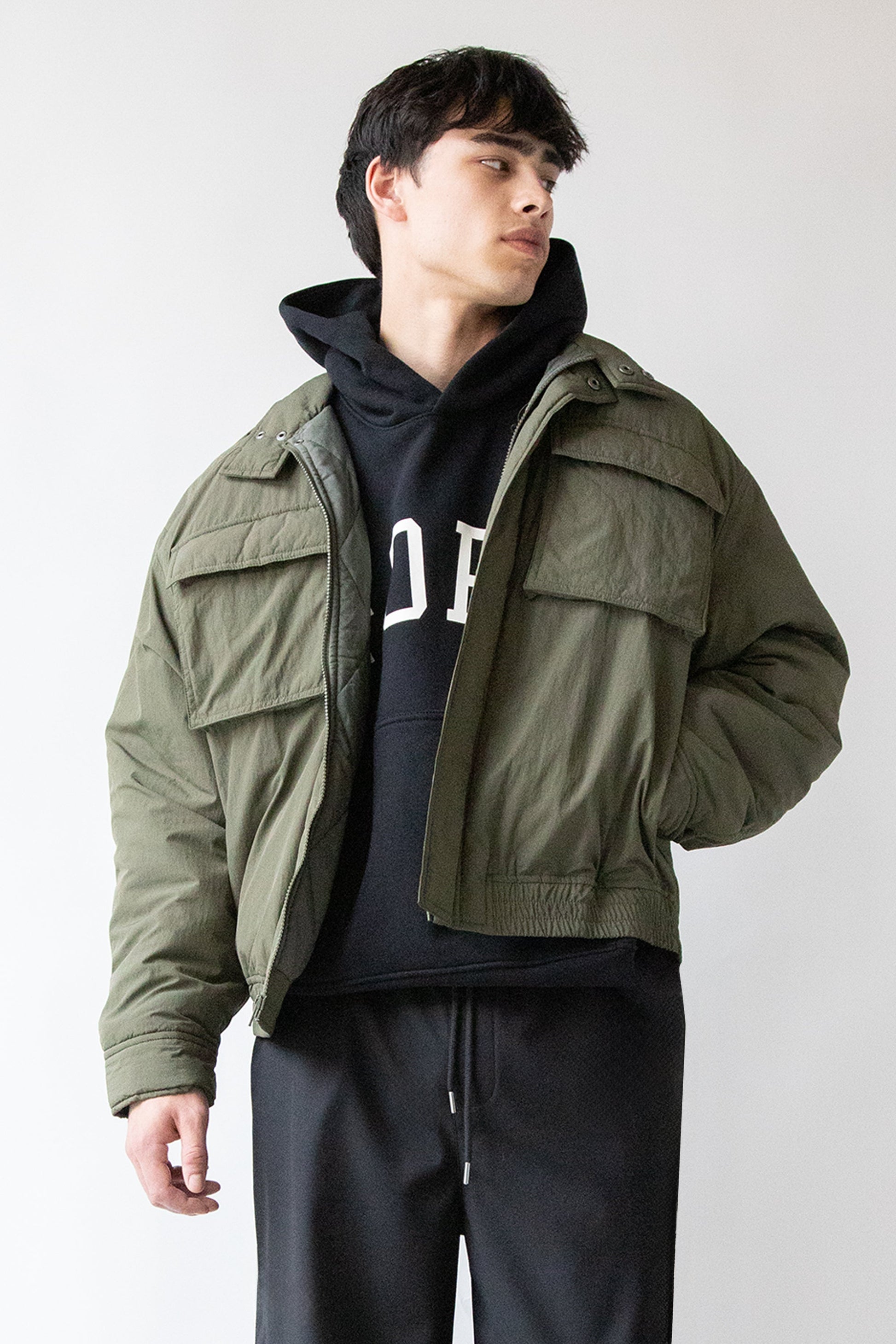 BLOUSON AVIATEUR SURDIMENSIONNÉ EN NYLON À MANCHES LONGUES | OAK + FORT