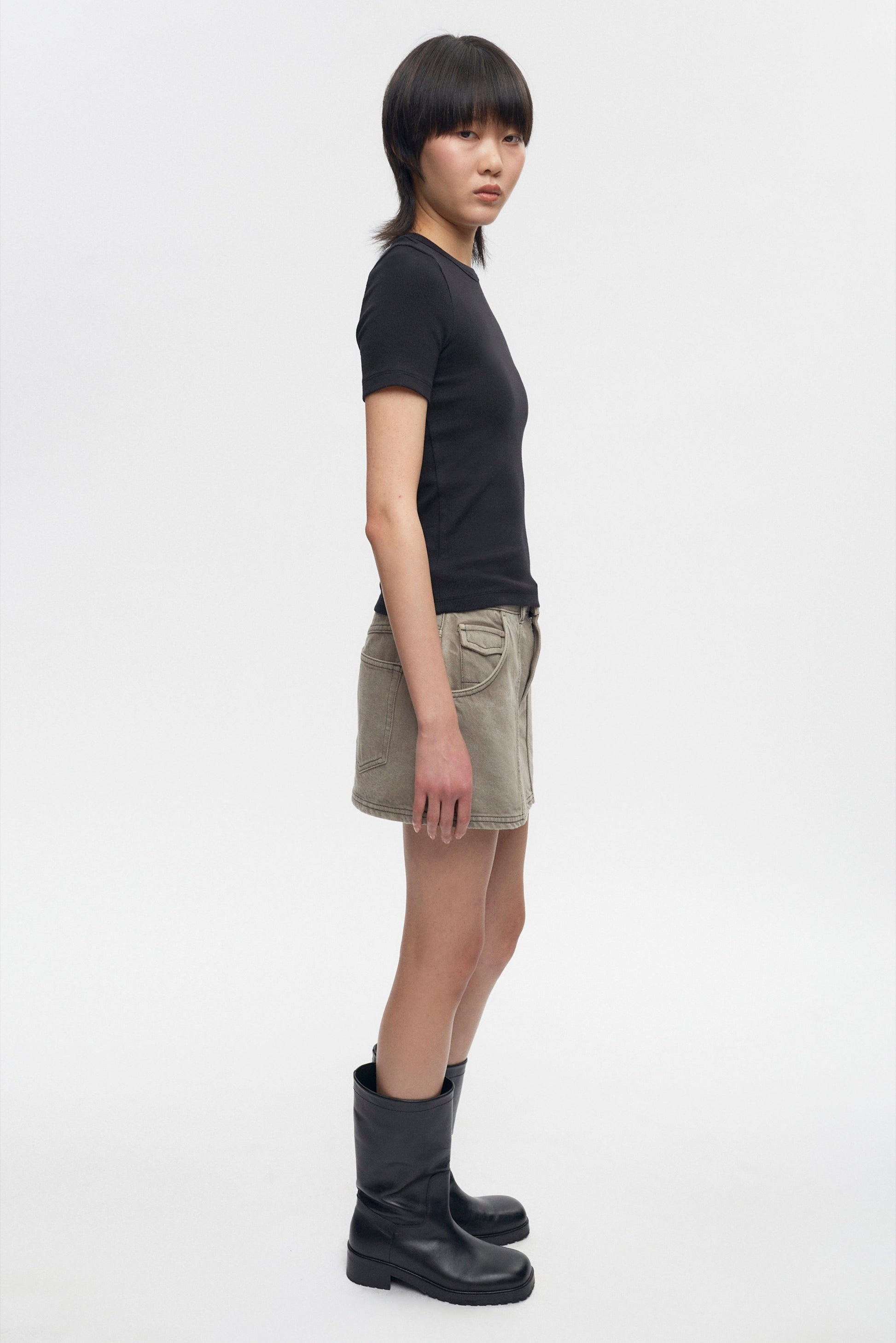 T-shirt côtelé ajusté pour femme