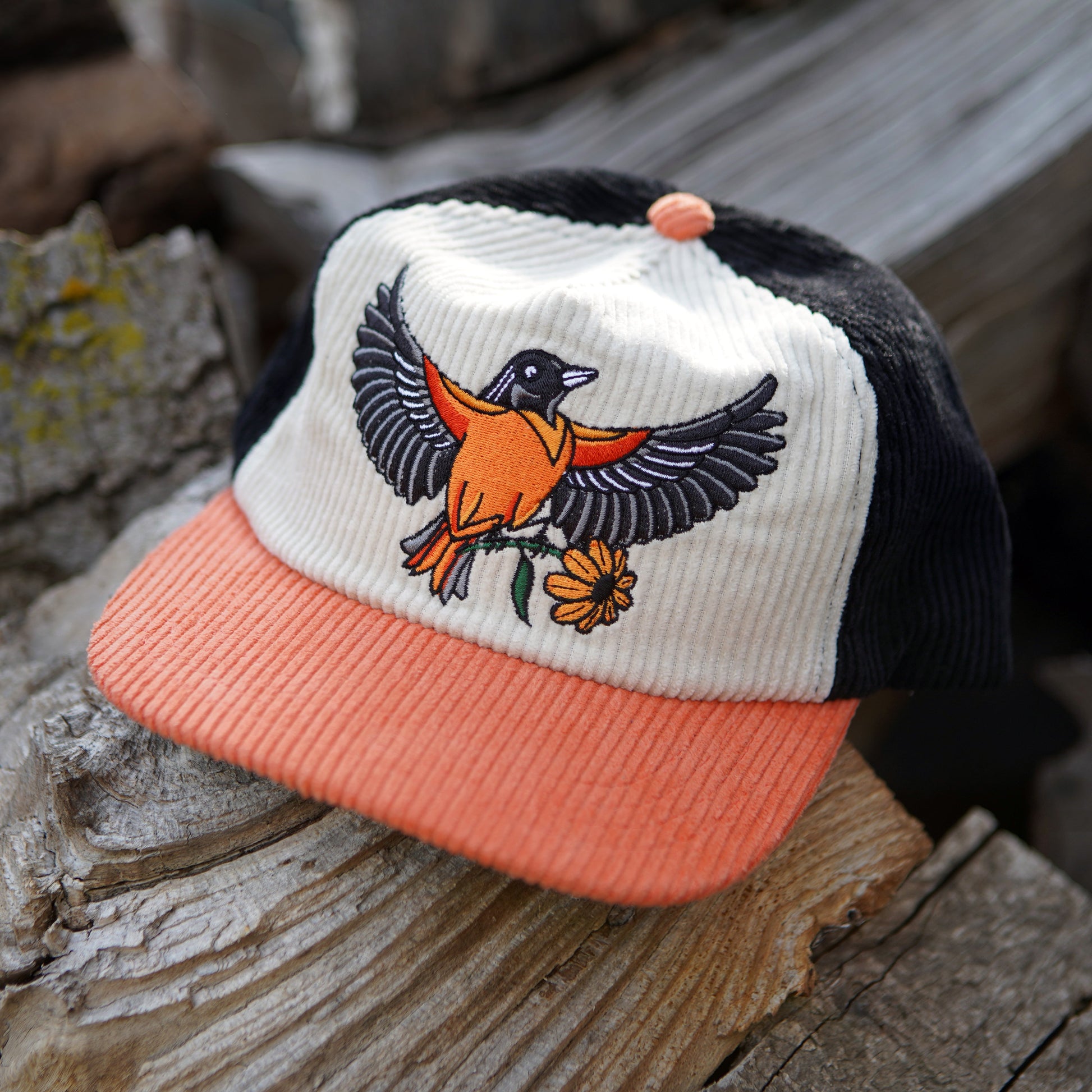 Chapeau en velours côtelé bicolore Oriole