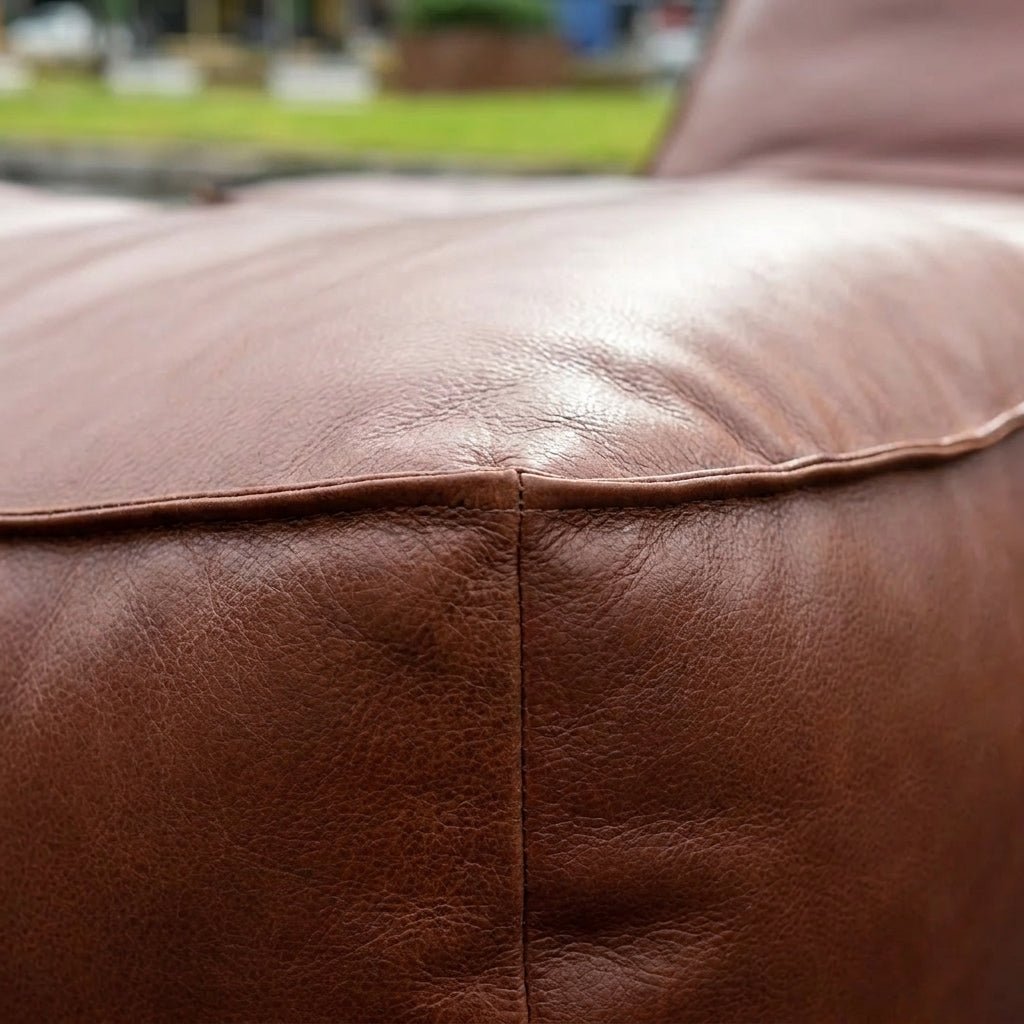 P02 Single Sofa & Ottoman Set