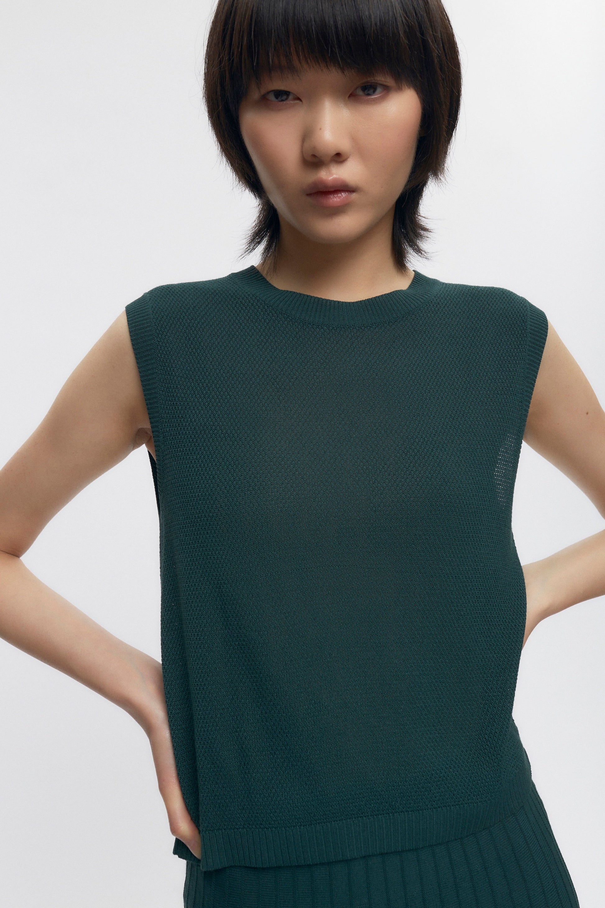T-shirt sans manches en maille pour femme