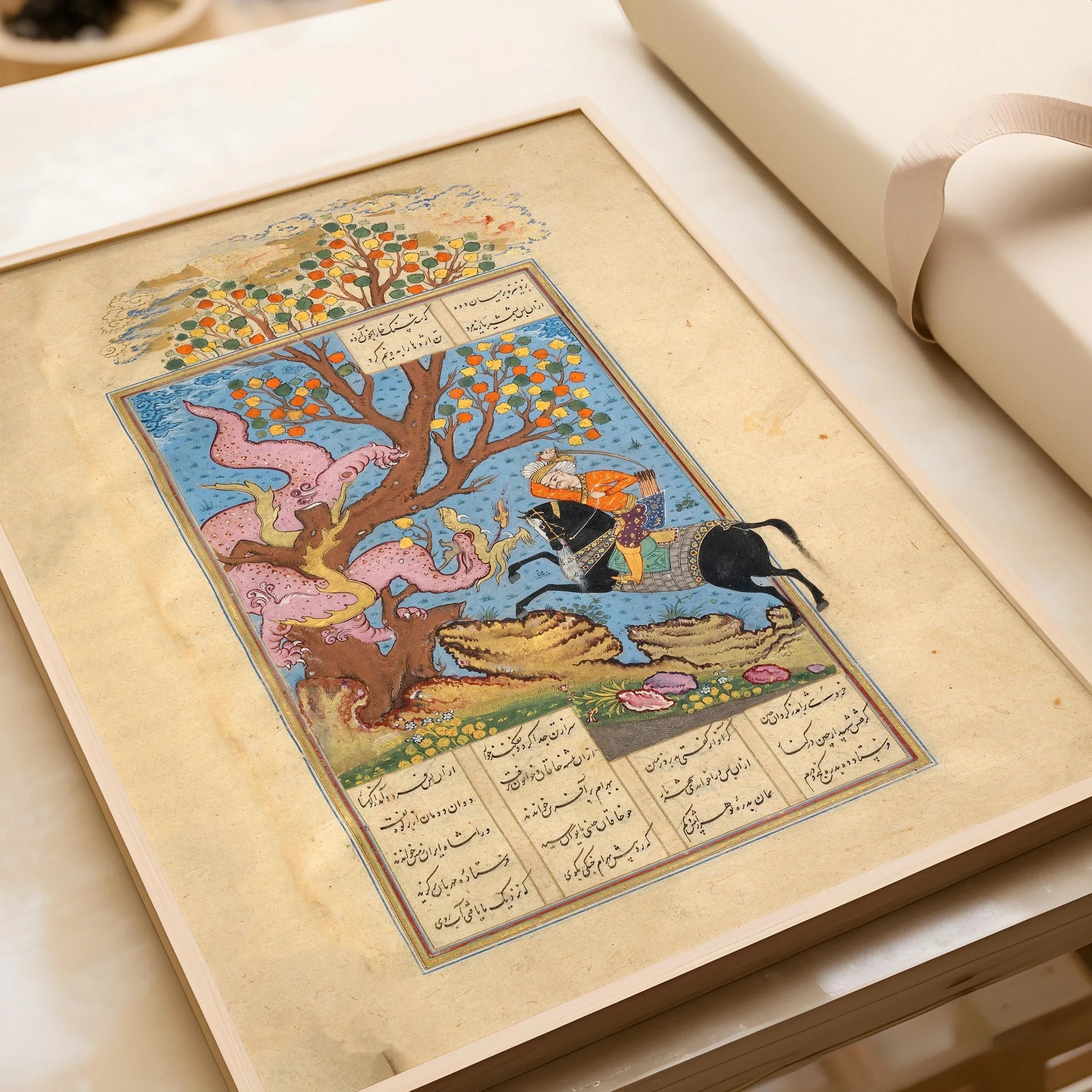 Estampe miniature persane : Rustam affronte une division - Shahnama Giclée