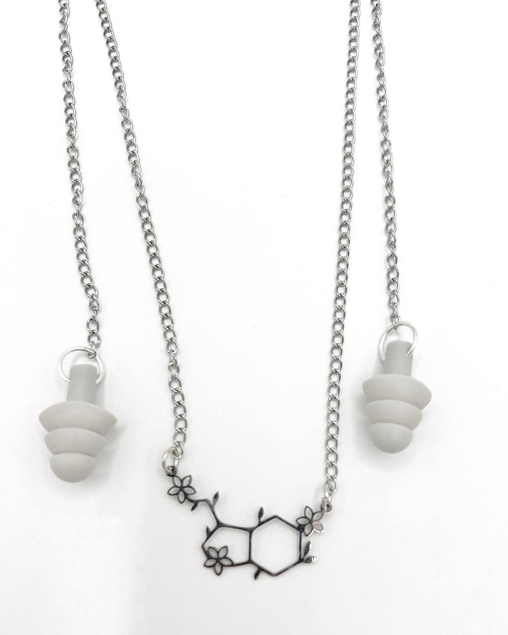 Collier avec bouchon d'oreille et molécule de sérétonine botanique
