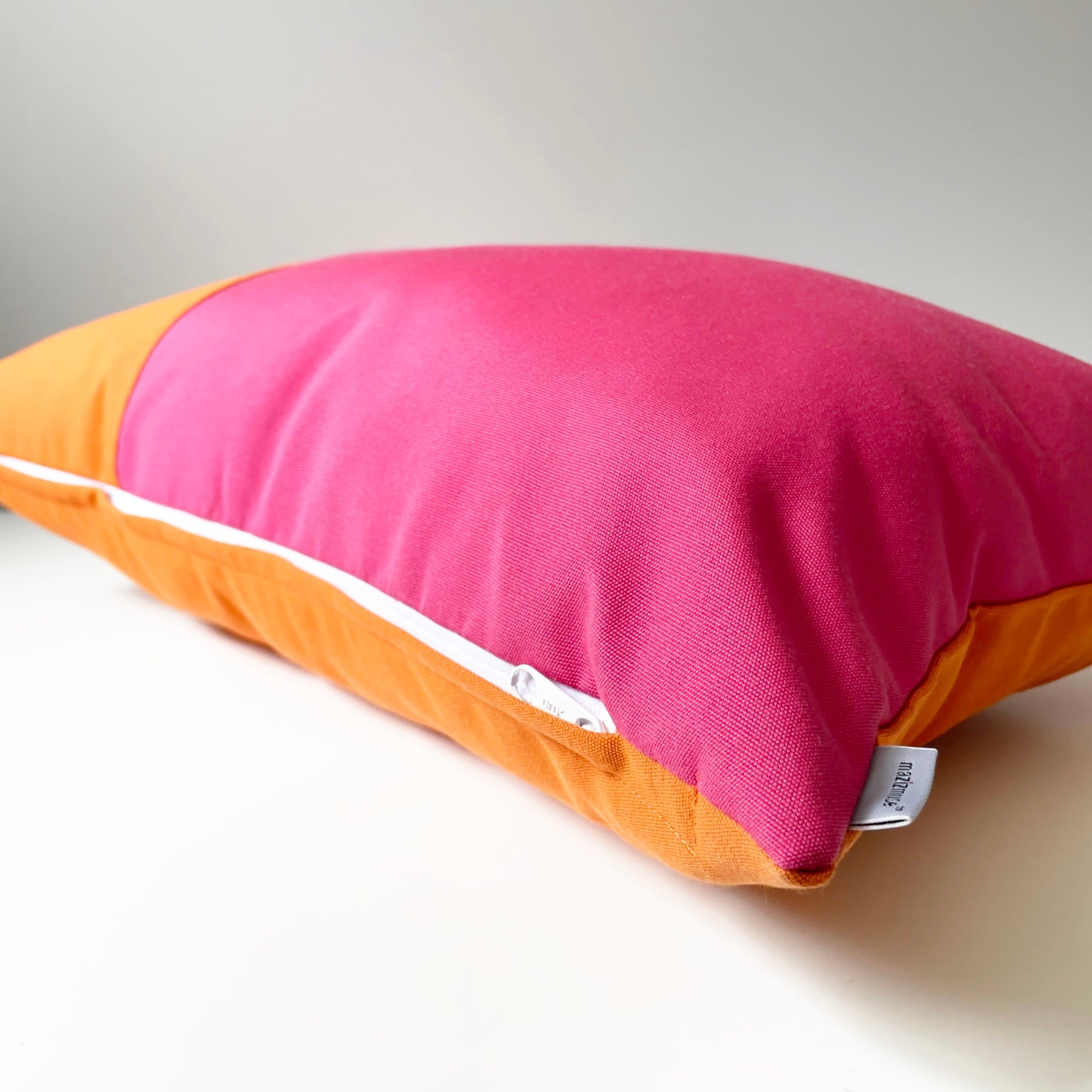 Housse de coussin d'extérieur colorée Sunbrella®, coussins de patio modernes