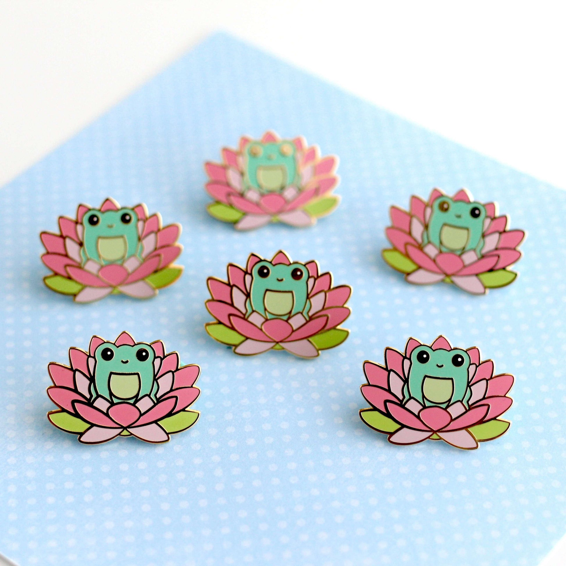 Broche grenouille fleur de lotus rose - Broche en émail dur - Cadeau grenouille mignon