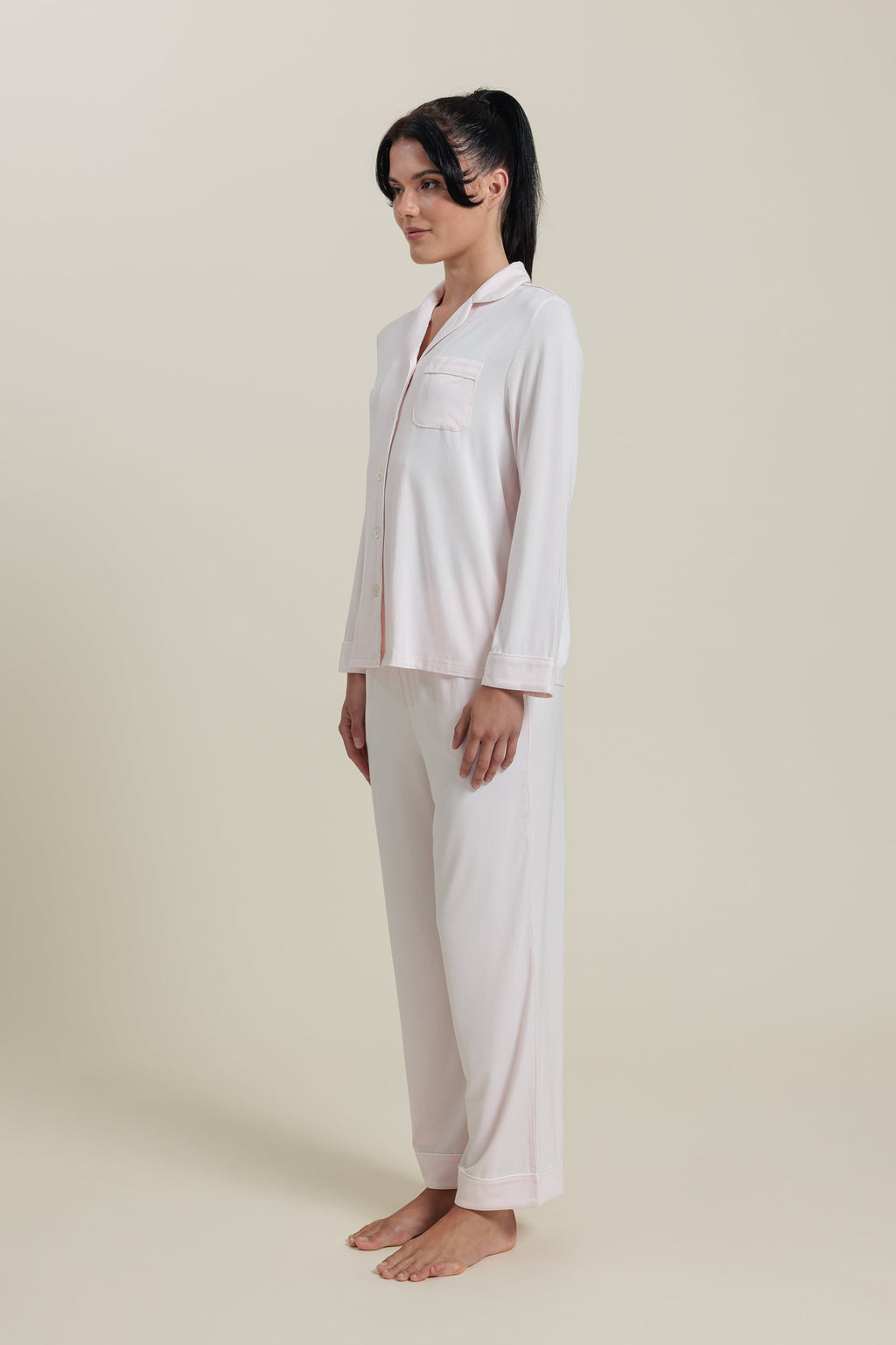 Ensemble de pyjama<br> Ensemble pyjama court à boutons en bambou