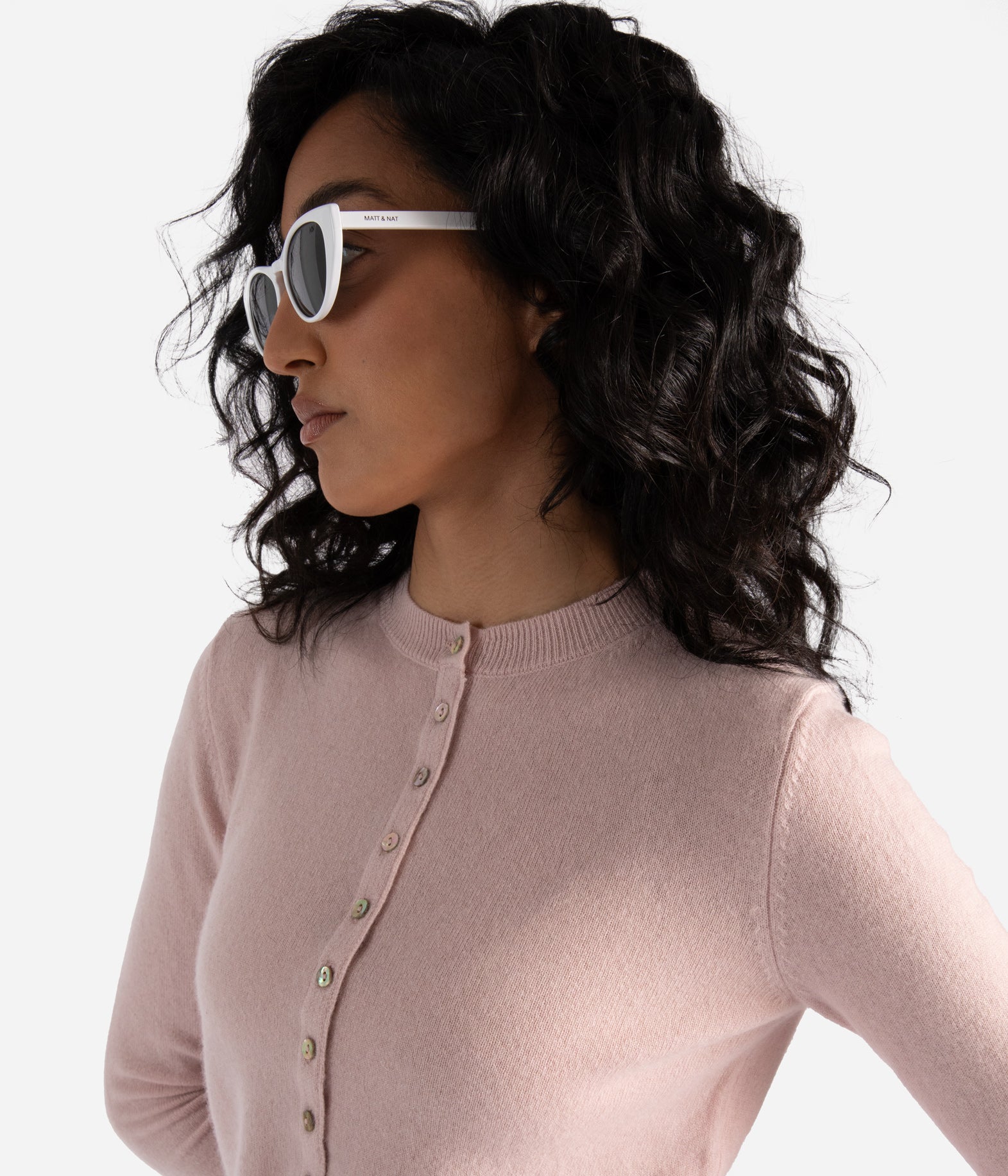 Lunettes de soleil œil de chat recyclées AMARA-2