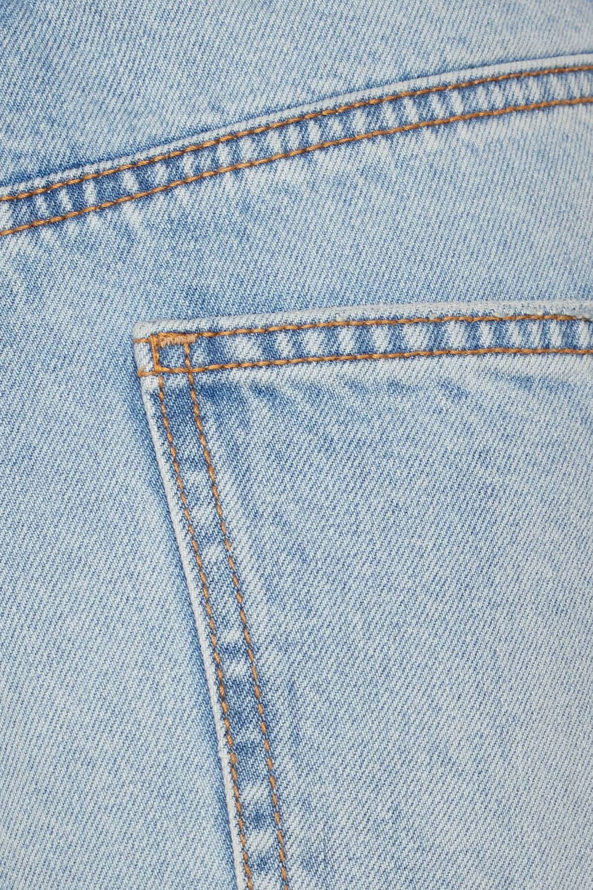 Jean Blair taille haute à jambe droite