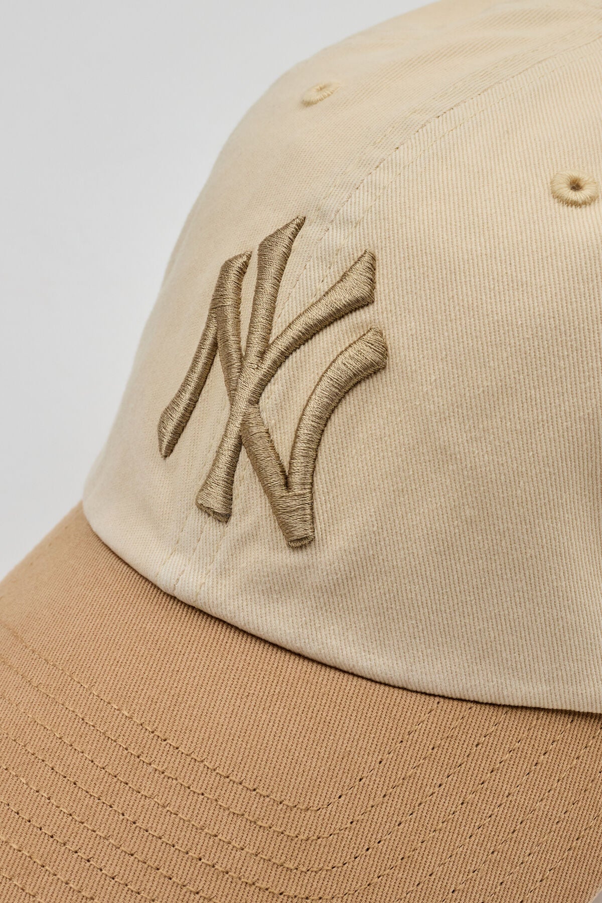 47 BRAND Two-Tone Clean Up Cap - NY