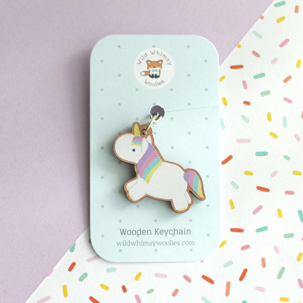Porte-clés en bois licorne arc-en-ciel - Cadeau pour amoureux des licornes - Breloque pour sac à dos