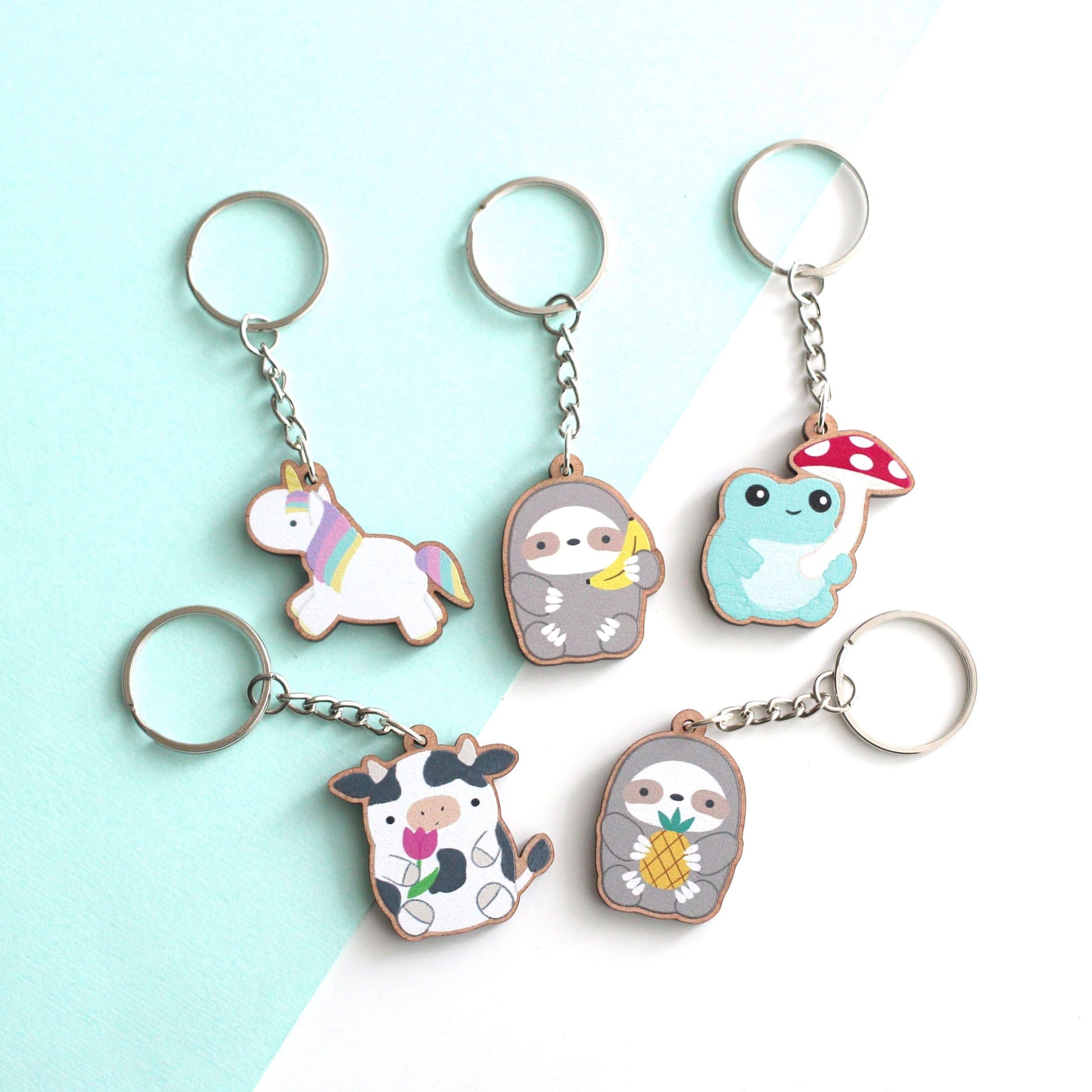 Porte-clés en bois licorne arc-en-ciel - Cadeau pour amoureux des licornes - Breloque pour sac à dos