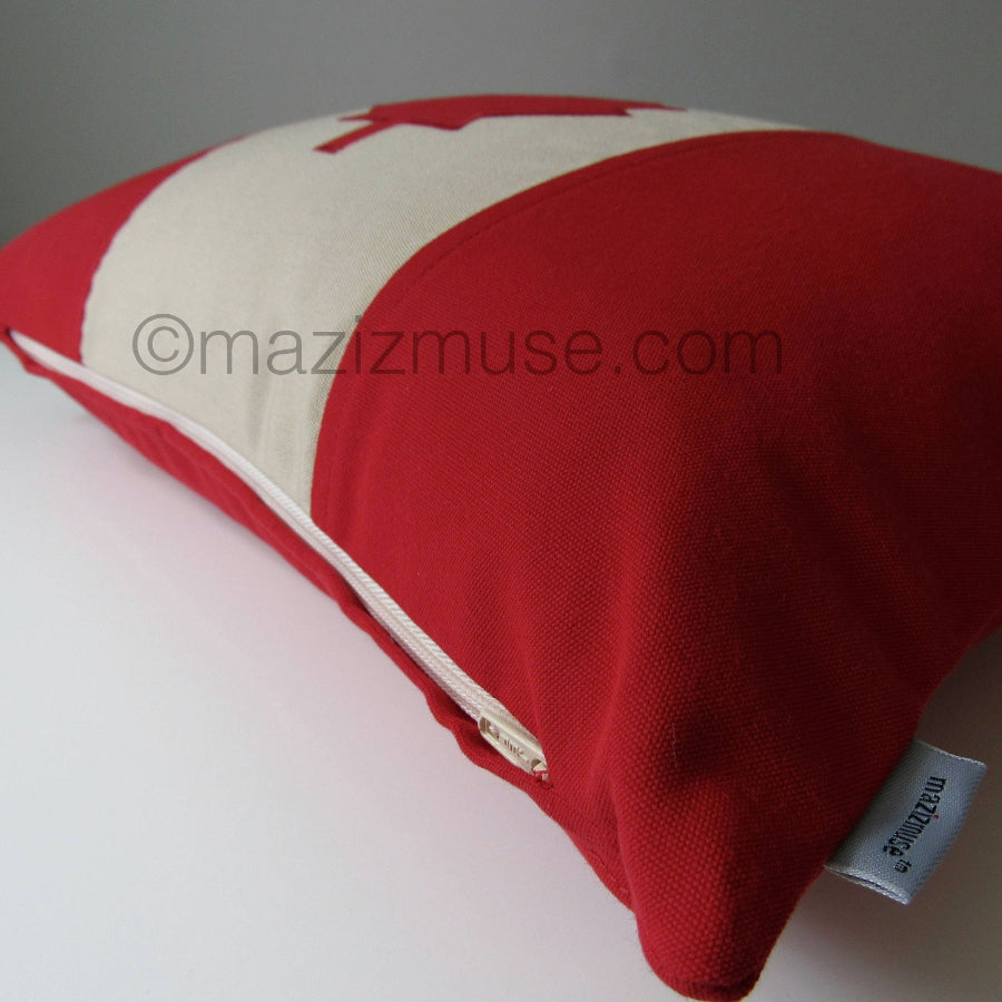 Housse de coussin drapeau du Canada, housse de coussin d'extérieur Sunbrella® feuille d'érable 