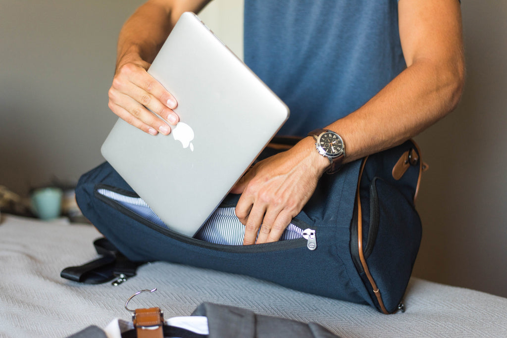 PKG Rosedale 41L Garment duffel bag