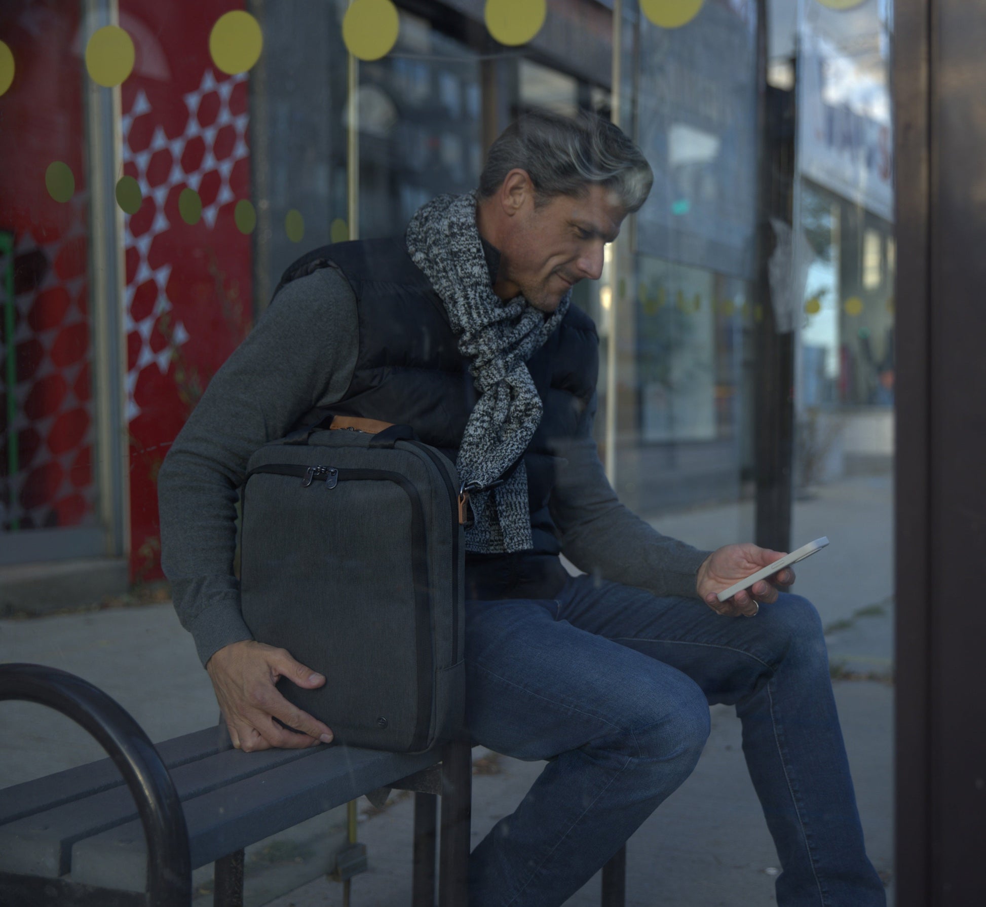 PKG Riverdale 11L Messenger bag