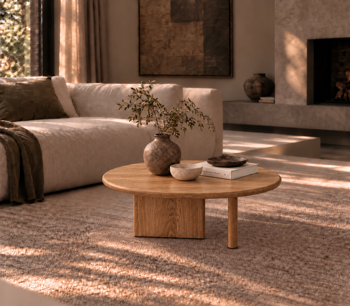 Round coffee table in red oak