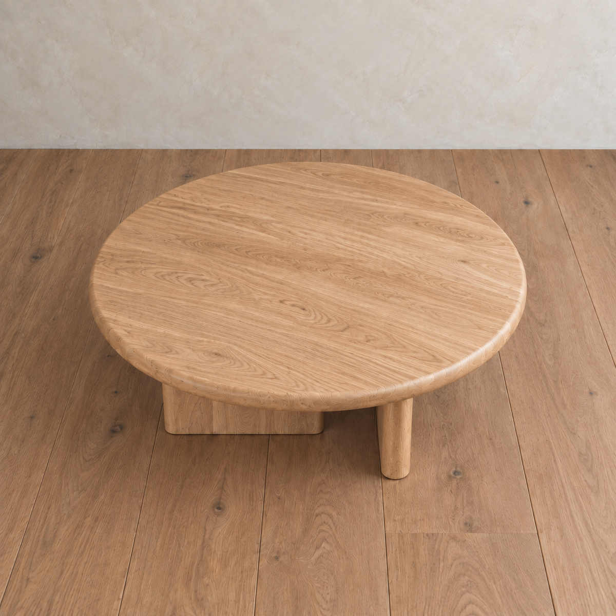 Round coffee table in white oak